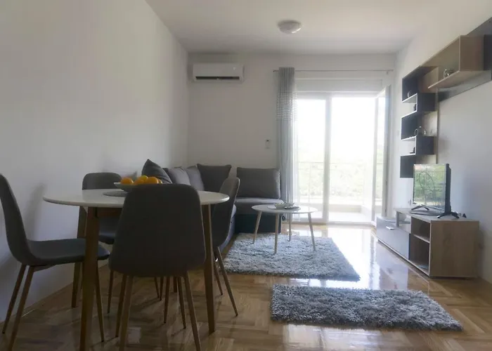 Apartman L&R